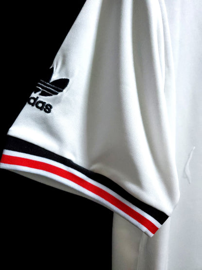 Retro 1985 Manchester United Borte Fotballdrakter