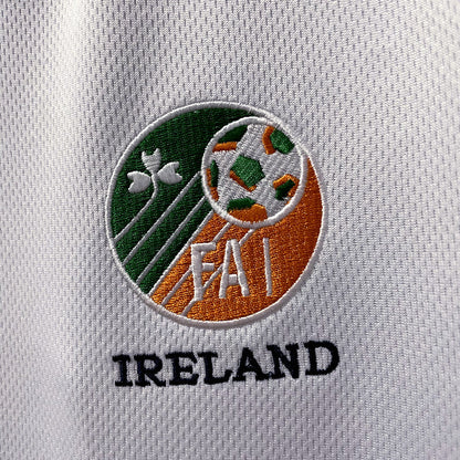 Retro 2002 Irland Borte Fotballdrakter