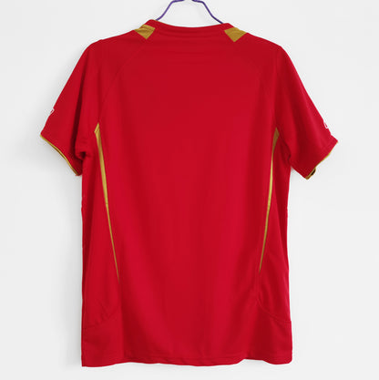 Retro 2005 06 Liverpool Hjemme Fotballdrakter