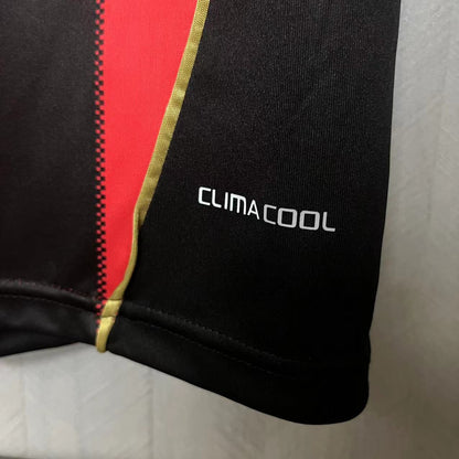 Retro AC Milan 2010 11 Hjemme Fotballdrakter