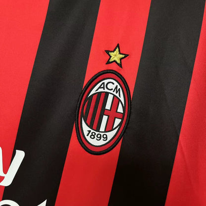Retro AC Milan 2017 18 Hjemme Fotballdrakter