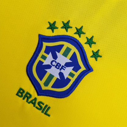 Retro Brasil 04 06 Hjemme Fotballdrakter