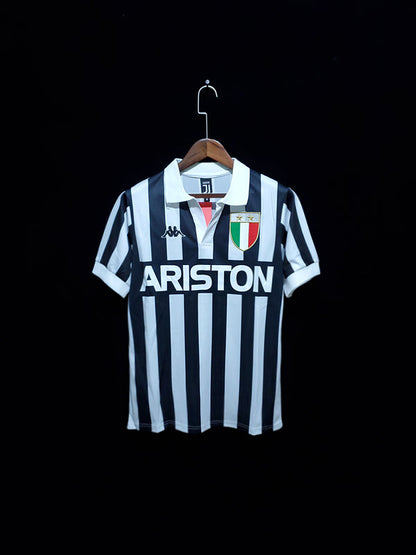 Retro Juventus 1984-1985 Hjemme Fotballdrakter