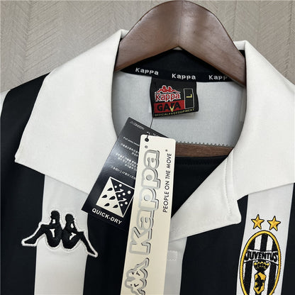 Retro Juventus 1999 00 Hjemme Fotballdrakter