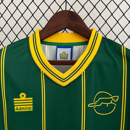 Retro Leicester City 1984 Borte Fotballdrakter