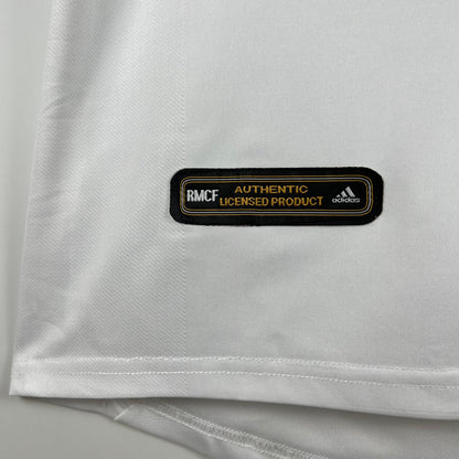 Retro Real Madrid 01 02 Hjemme Fotballdrakter
