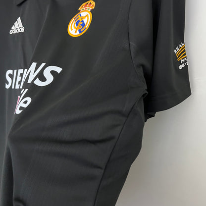 Retro Real Madrid 02 03 Borte Fotballdrakter