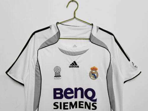 Retro Real Madrid 06 07 Hjemme Fotballdrakter