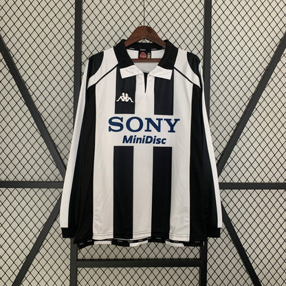 Retro Langermet Juventus 97-98 Hjemme Fotballdrakter