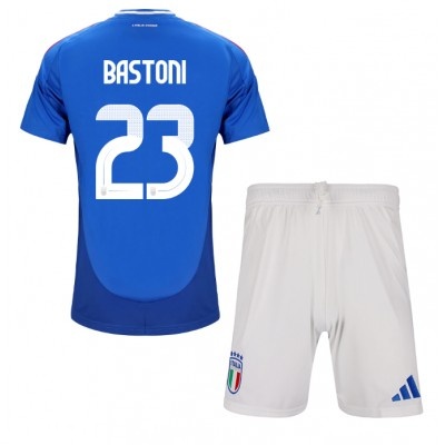 italia alessandro bastoni 23 barn hjemme draktsett 2024 1